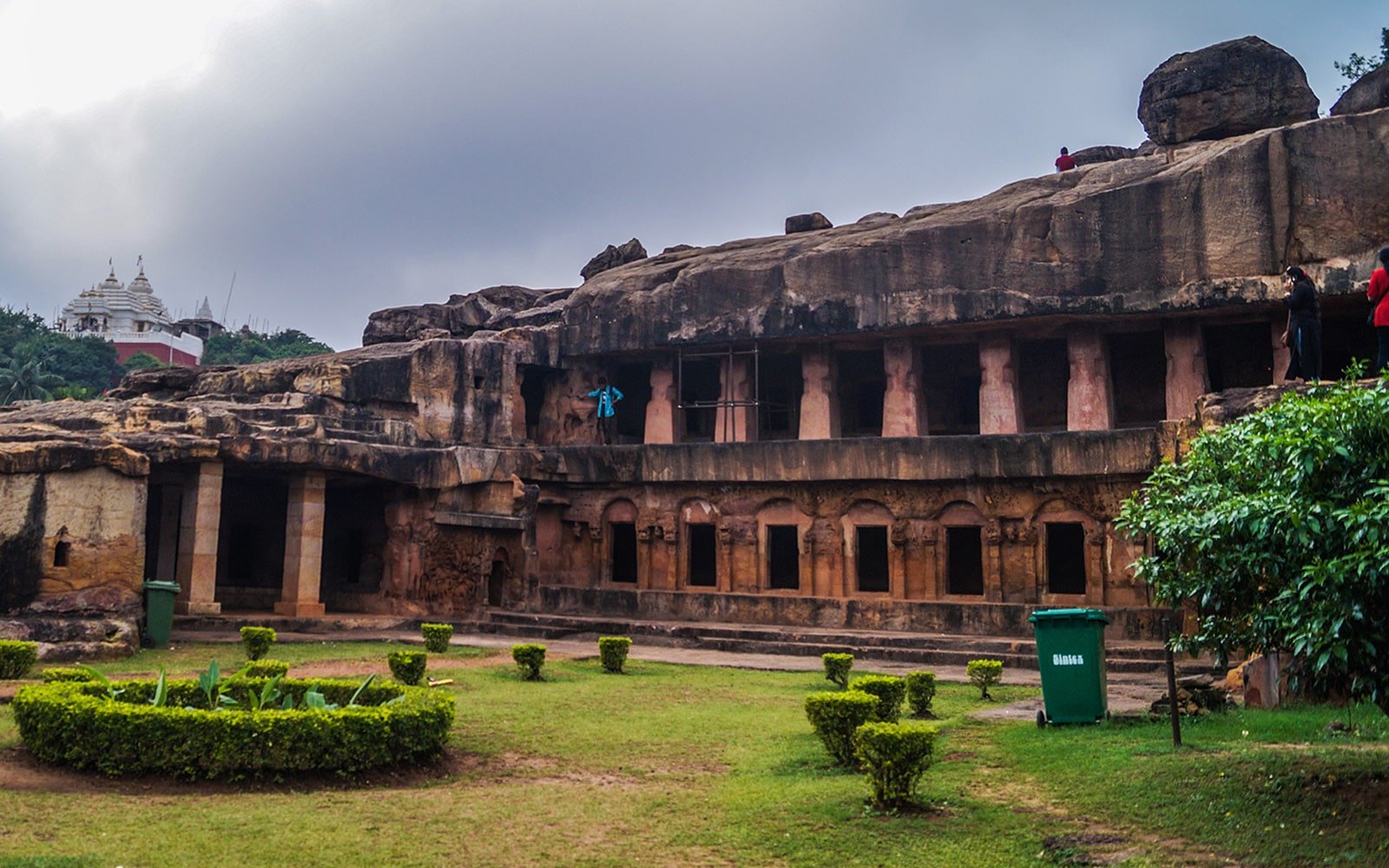 Yarana Tour And Travels