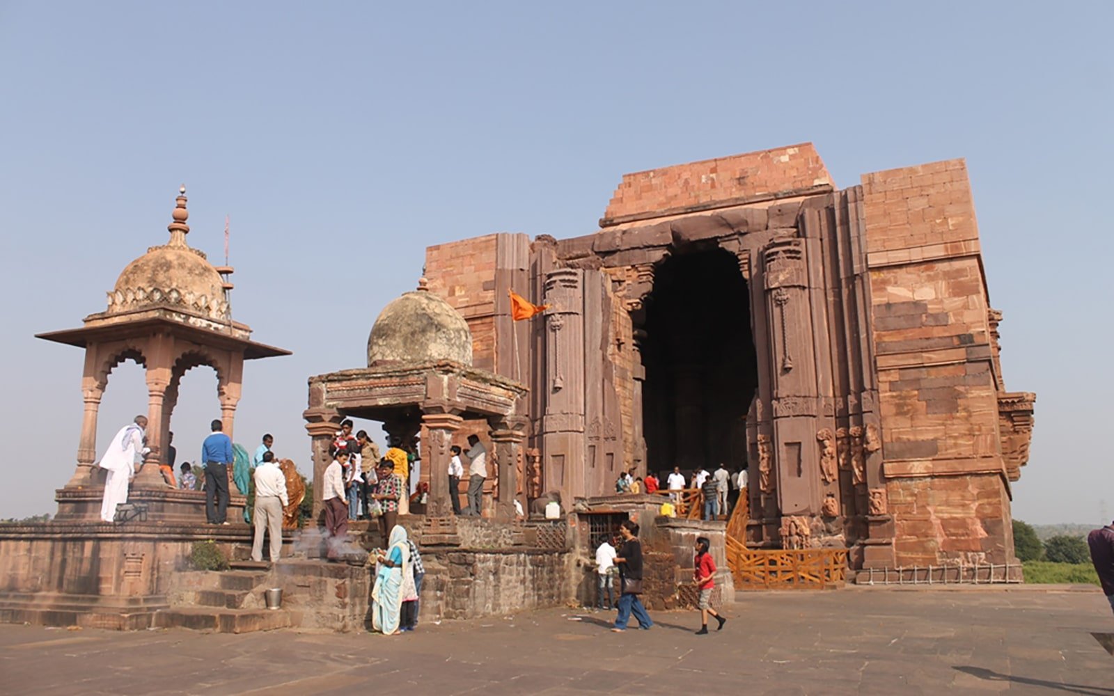 Yarana Tour And Travels